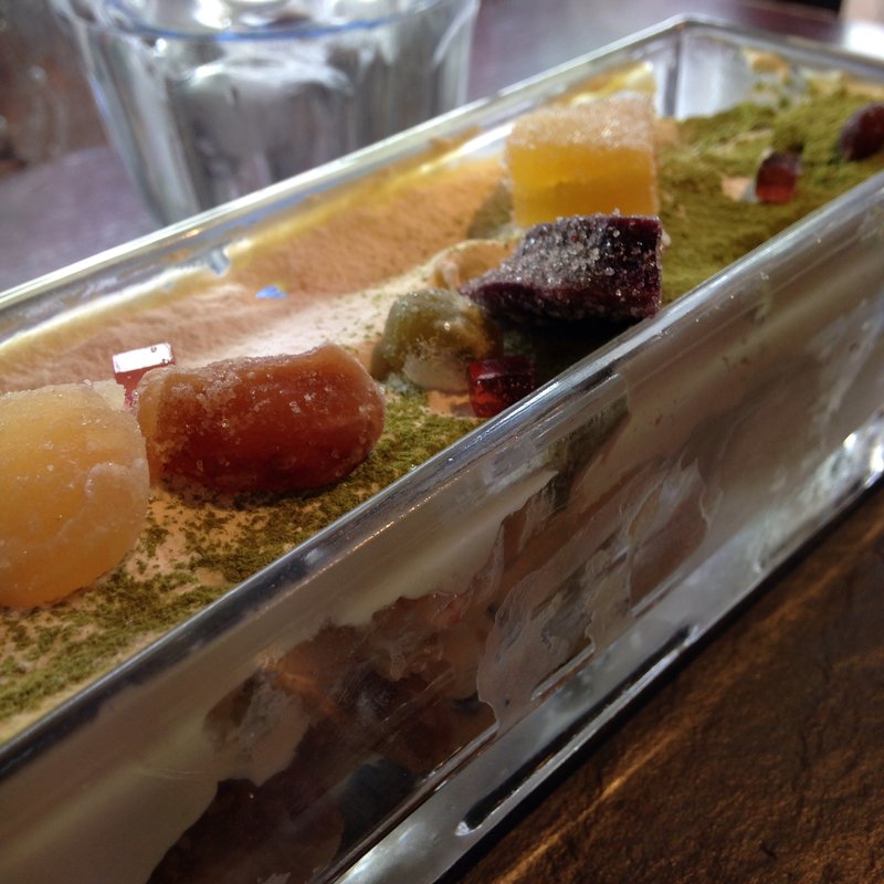 京番茶のガナッシュと甘納豆のティラミス(カフェ中野屋)