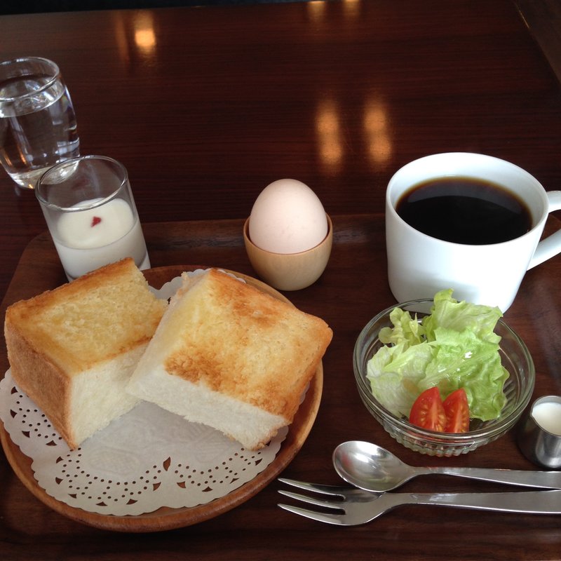 モーニングセット(カフェ ヴィオロン （cafe'　Violon）)