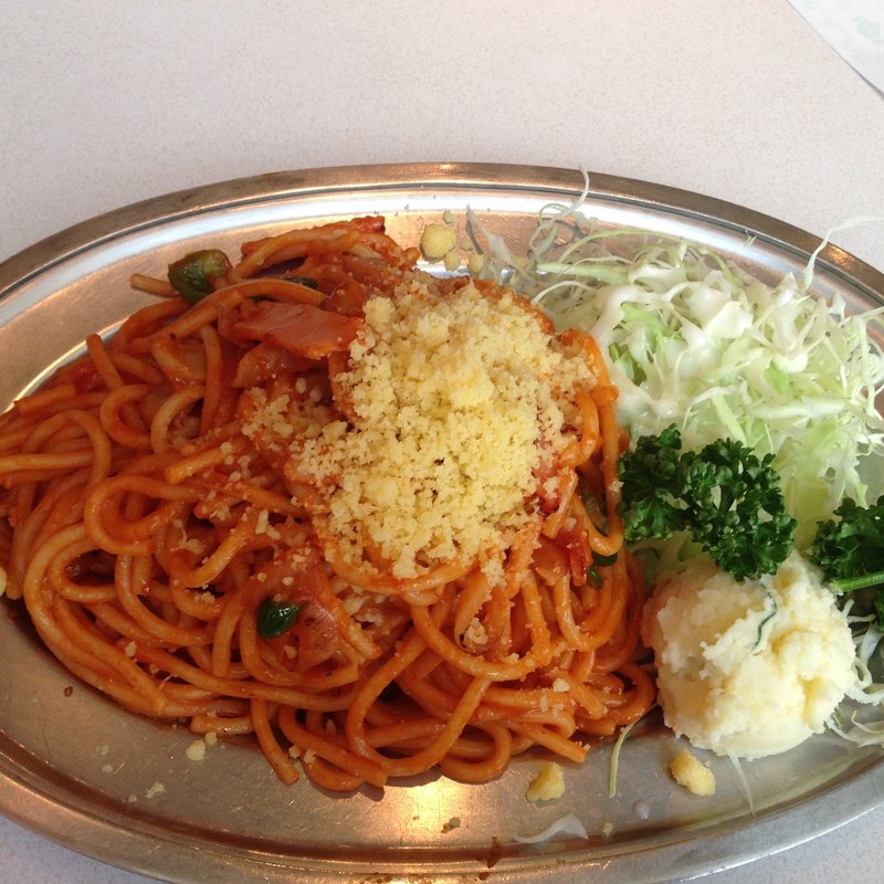 太麺パスタのナポリタン(センターグリル)