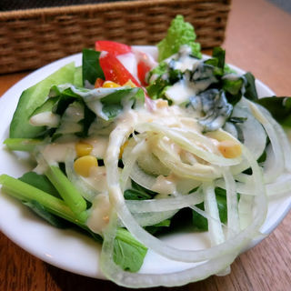 オーガニックとおいしい野菜食べ放題 (かくれ家ダイニング home 六本木)
