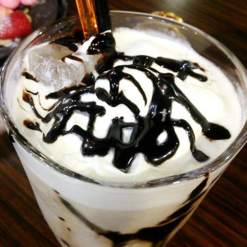 カフェショコラ(太陽ノ塔 UMEDA店 )