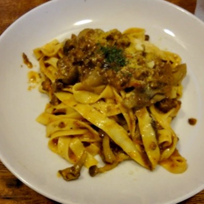 ボロネーゼ・フェットチーネ(テゾーロ （TESORO）)