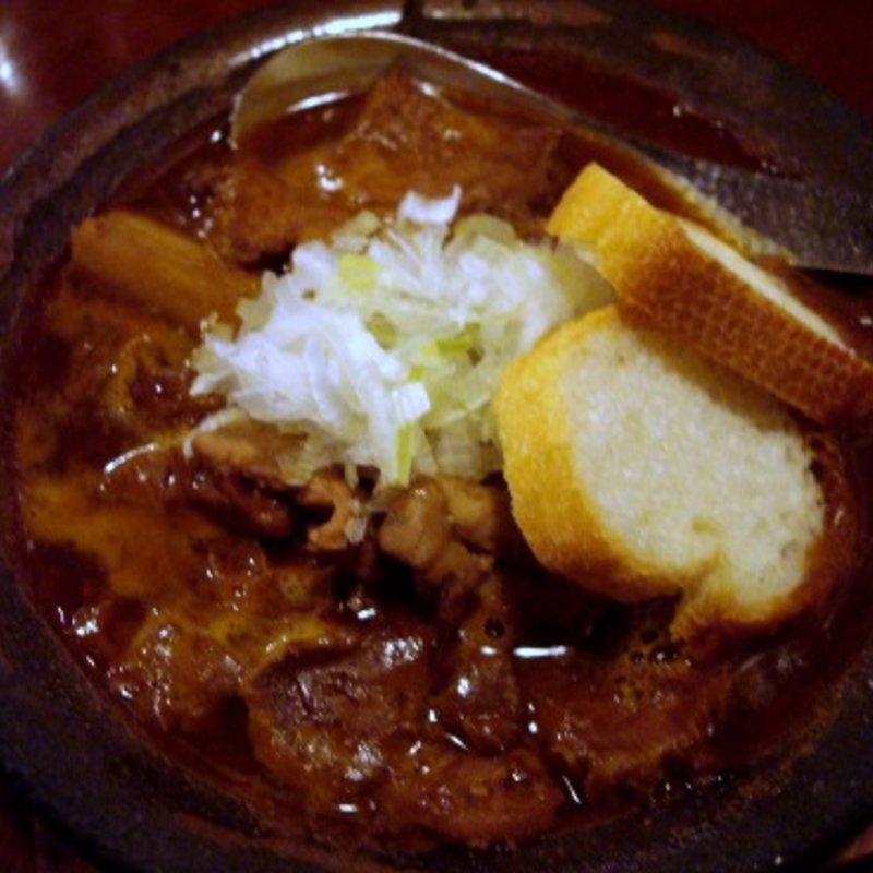 もつ煮-赤ワイン味噌(ぐっつ)