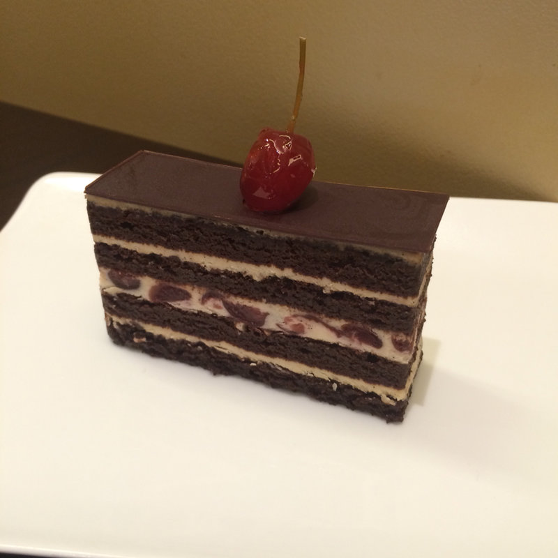 フォレ ノワール(リンツ ショコラ カフェ 銀座店)