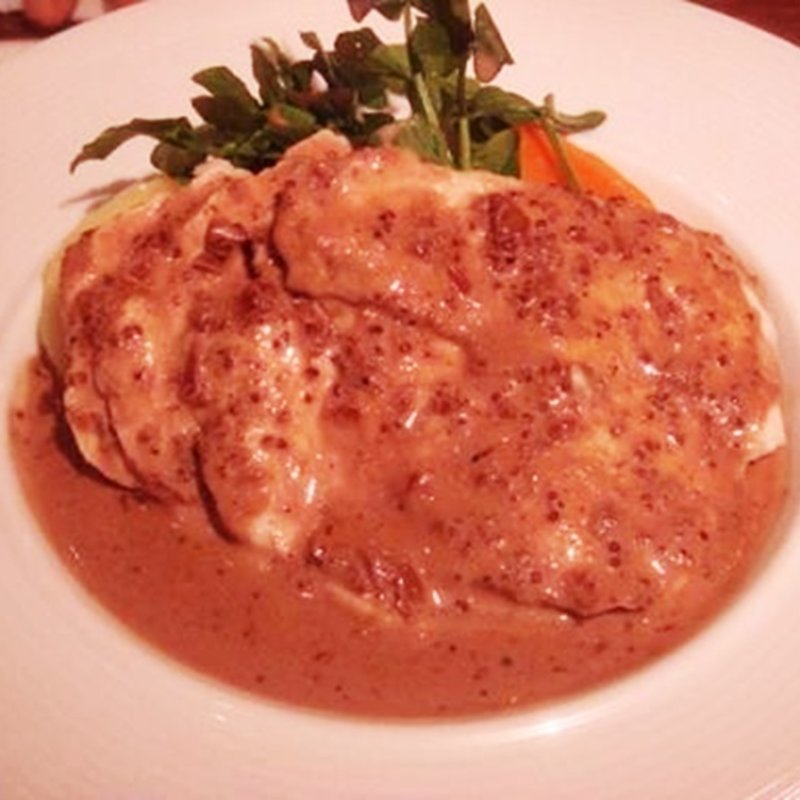 鶏の蒸し焼き粒マスタードソース(レストラン大宮 新丸ビル店)