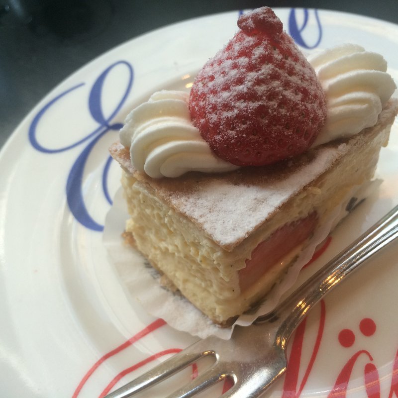 ナポレオン(エミリーフローゲ 立川高島屋店 )