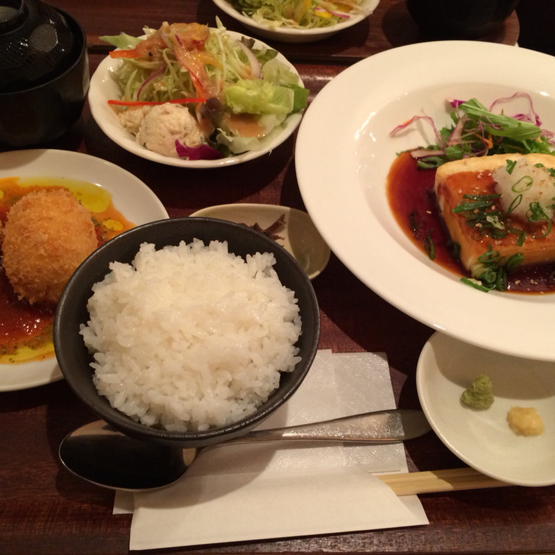 選べるセットメニュー(クリームコロッケ＆揚げ出し豆腐)(金閣寺 いただき （【旧店名】いただきsecond）)