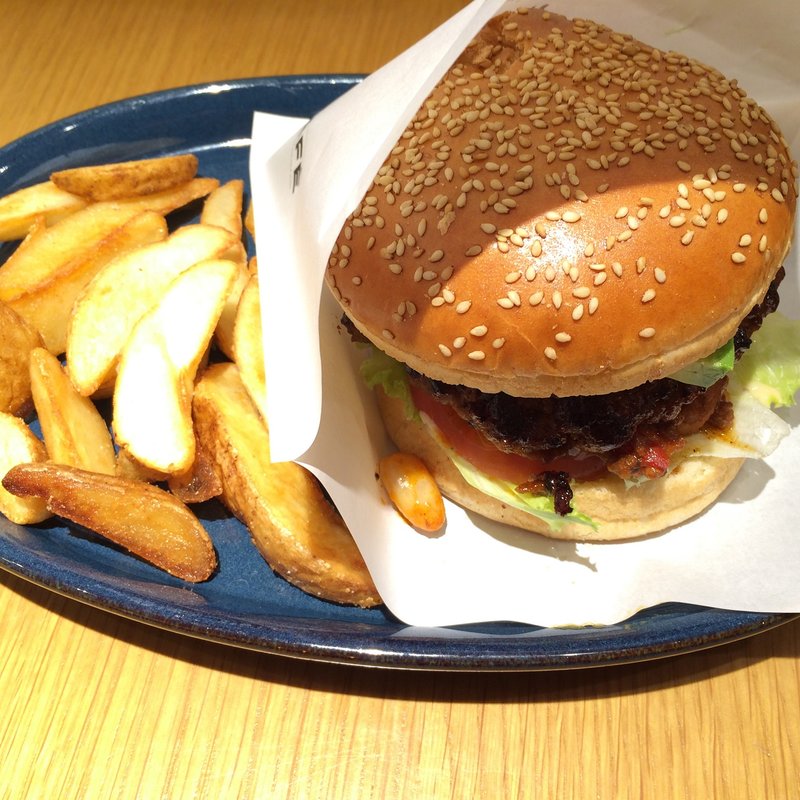 マーファズスペシャルバーガー(MARFA CAFÉ)