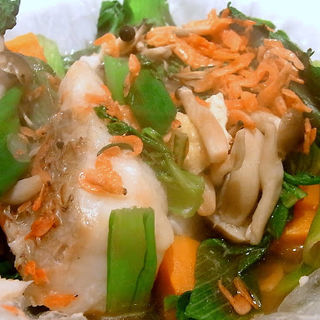 鮮魚と新鮮野菜のカルタファタ蒸し煮(やさいや 鉄板焼野菜 六本木店)