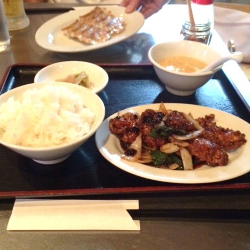 お昼の定食（鶏豆豉炒め）(上上 （シャンシャン）)