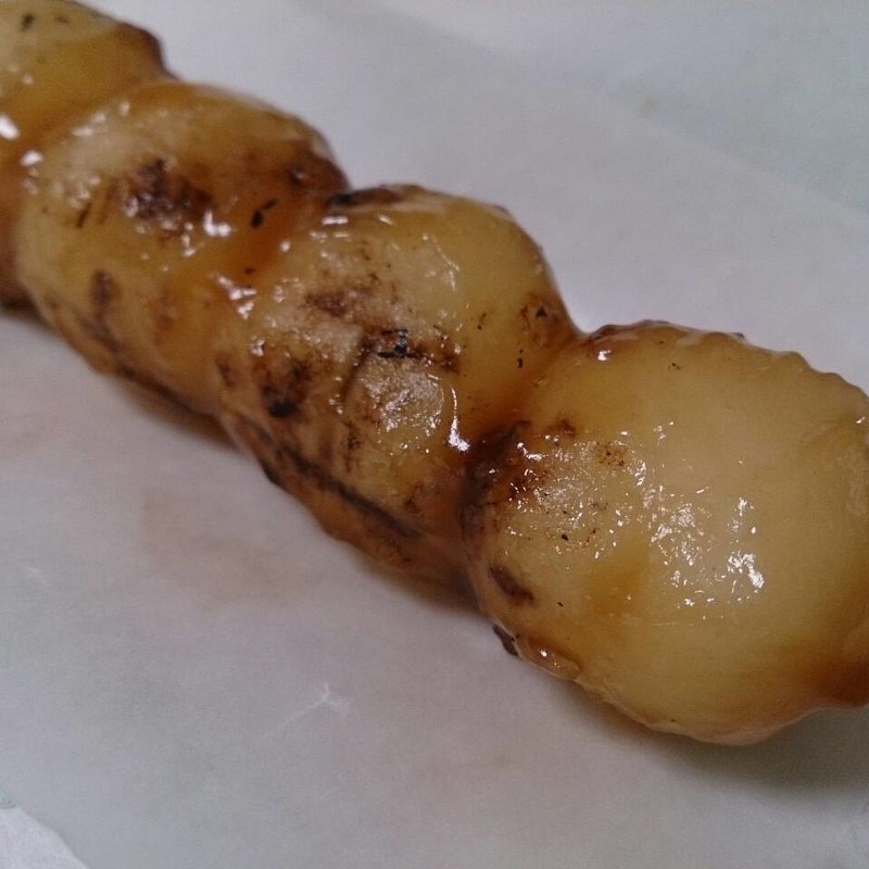 お団子（みたらし）(三吉野 （ミヨシノ）)