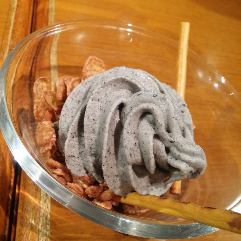 たたら風ソフトクリーム(ホルモン・ジンギスカン たたら （TATARA）)