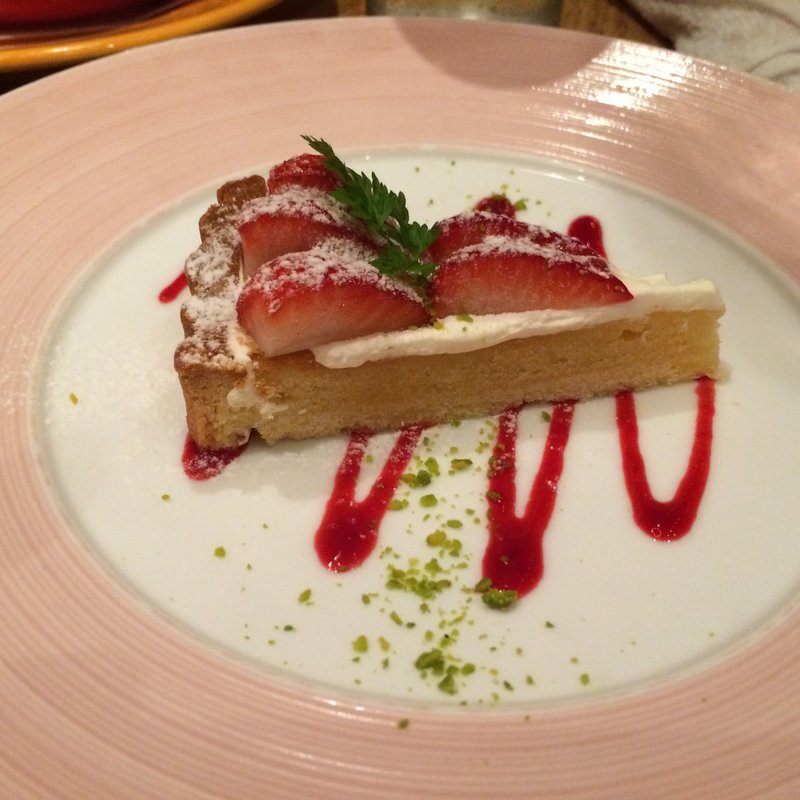 旬のフルーツタルト(La Pesquera MARISQUERIA)