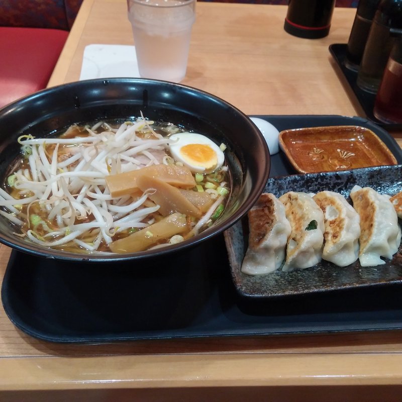 Aセット(らーめん家玄)