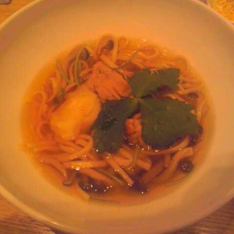 焼きもちの鶏きのこパスタ(めん、色いろ。いつでも、おやつ。 武蔵小杉)