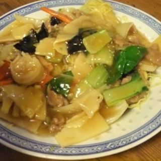 五目焼きそば(嘉賓)