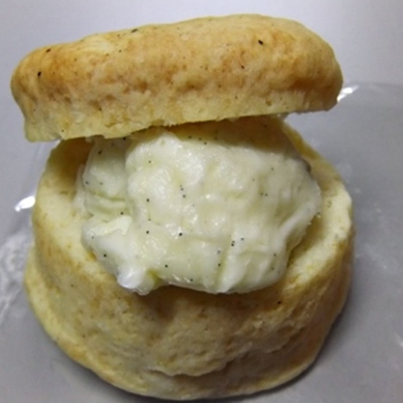 ソルトバニラバタースコーン(バン コーヒー バイロン ベイ （Bun Coffee Byron Bay）)