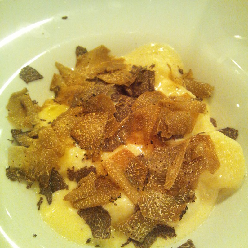 テストゥン・アル・バローロチーズの自家製ニョッキ(オステリア ガウダンテ 大阪駅前第4ビル店)