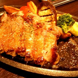 国産熟成肉　牛ステーキ(津の田ミート つかしん店 （ツノダミート）)