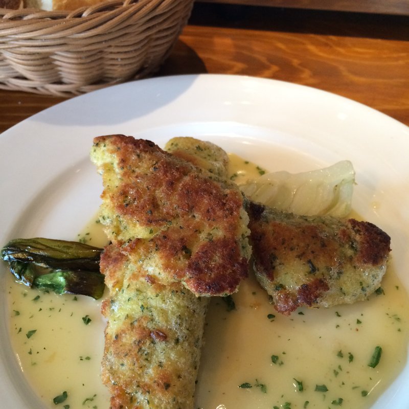 ランチ『本日のおさかなのポアレ』（季節のサラダ、本日のスープ、パン、ドリンク付）(グレーヌマルシェ 綱島店)