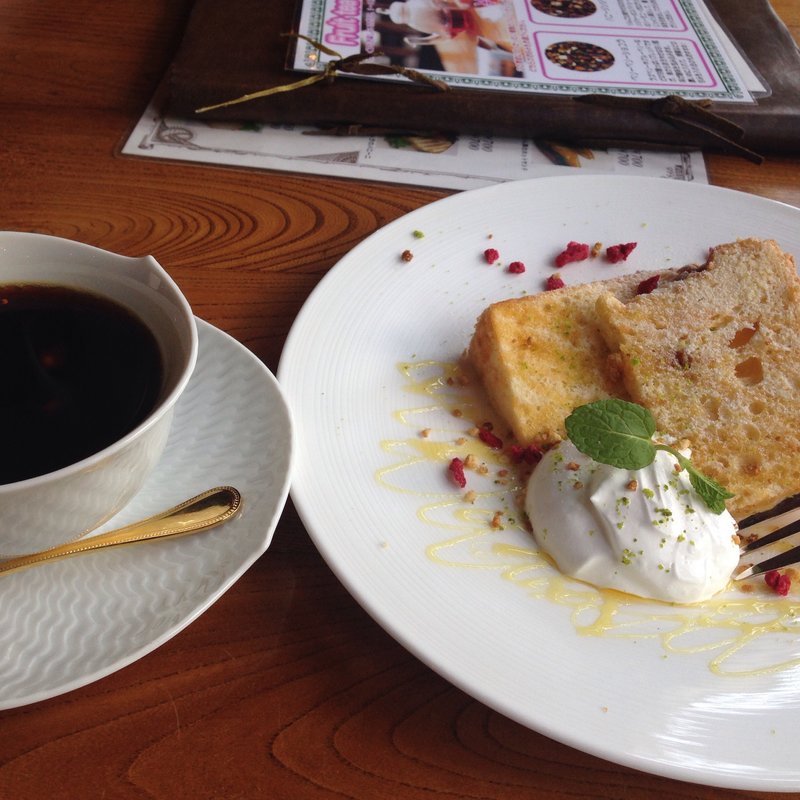 シフォンケーキ(パペルブルグ)