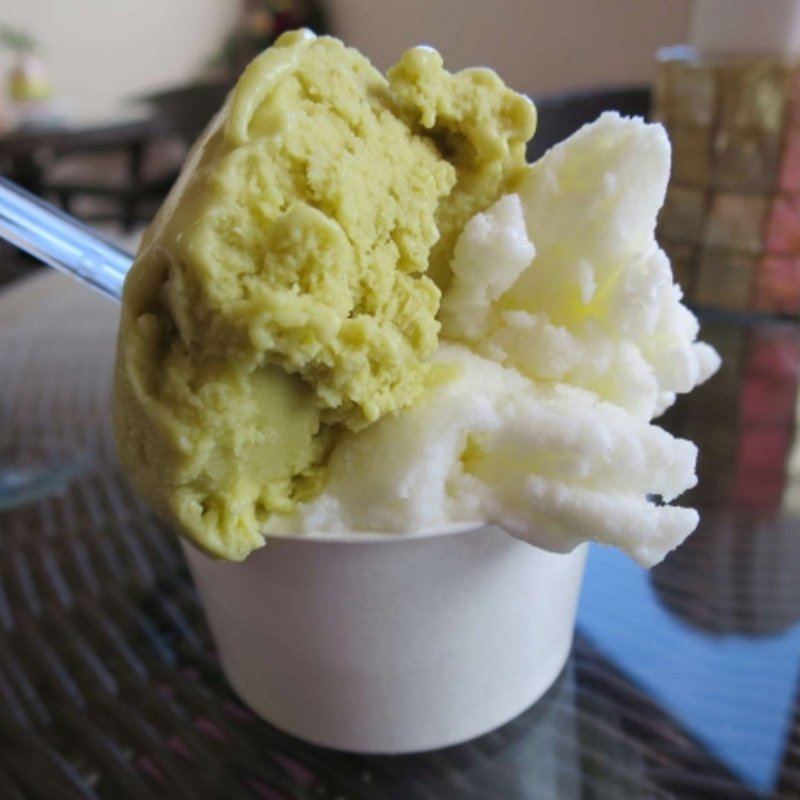 ダブル(Gelateria MAXIM)