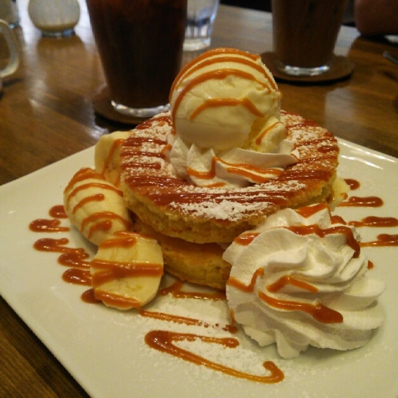 キャラメルバナナのパンケーキ(ape beauty WORLD 那珂店)