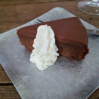 ザッハトルテ風チョコレートケーキ(キッチンと海・・・ )