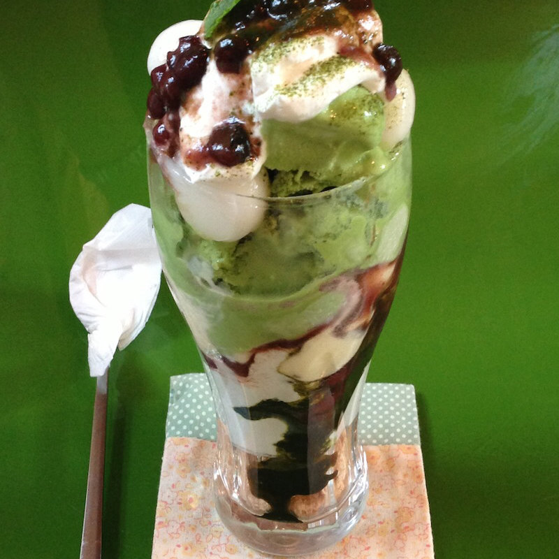 抹茶白玉カフェ(箱庭)