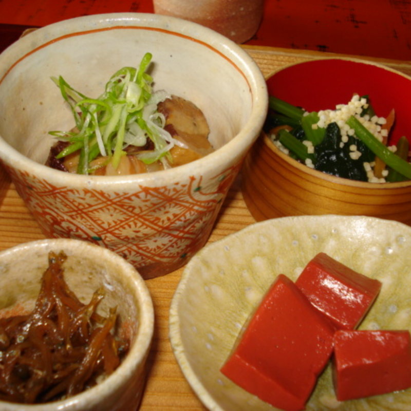 たねや膳（近江のおばんざい三品付）(たねや日牟禮の舎 )