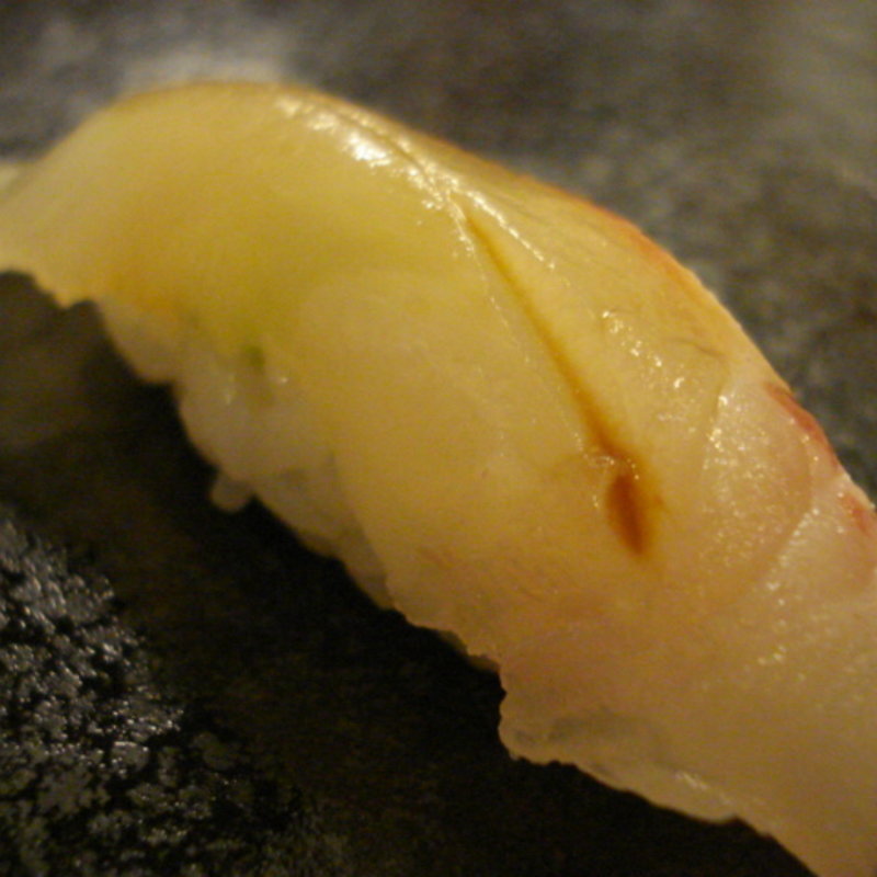 真鯛(すし処 つま美)