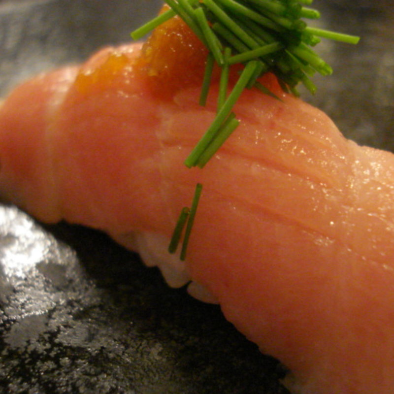 本鮪大トロ(すし処 つま美)