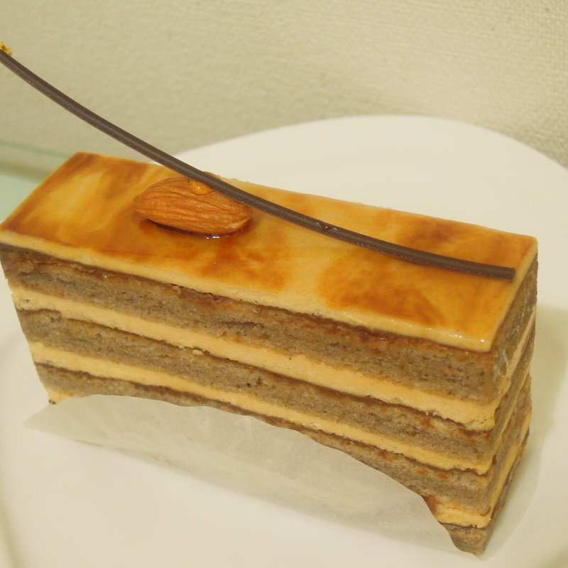 プラリネアマンドショコラ　(ウールーグー)