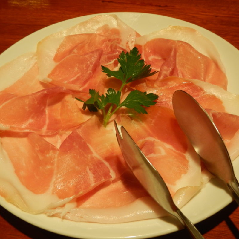 イタリア産生ハム(ダ・アオキ・タッポスト)