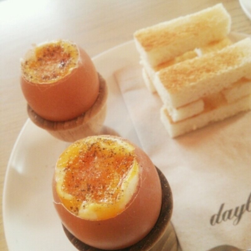 ボイルドエッグ&ソルジャー(デイルズフォード・オーガニック 青山店)