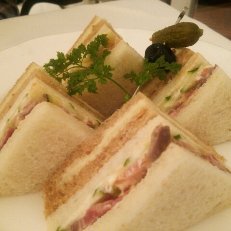 サンドイッチ(ハロッズ・ザ・プランテーション ルームス)