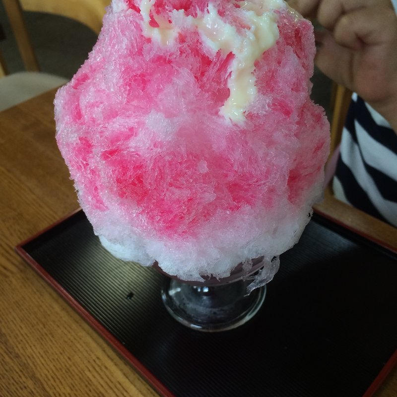 かき氷　いちご(目白志むら)