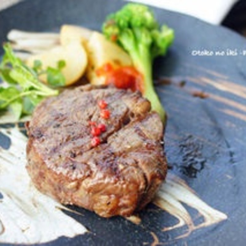 タロンガステーキランチ(日航ホテルタロンガ)