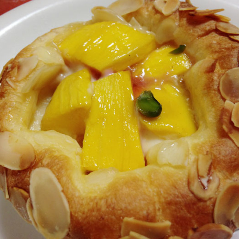 マンゴーデニッシュ(ブーランジェリーNARUI)