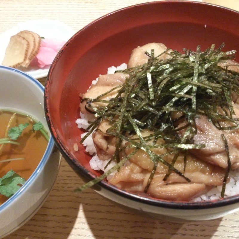 鶏丼(石臼挽きそば 石楽 豊洲店)