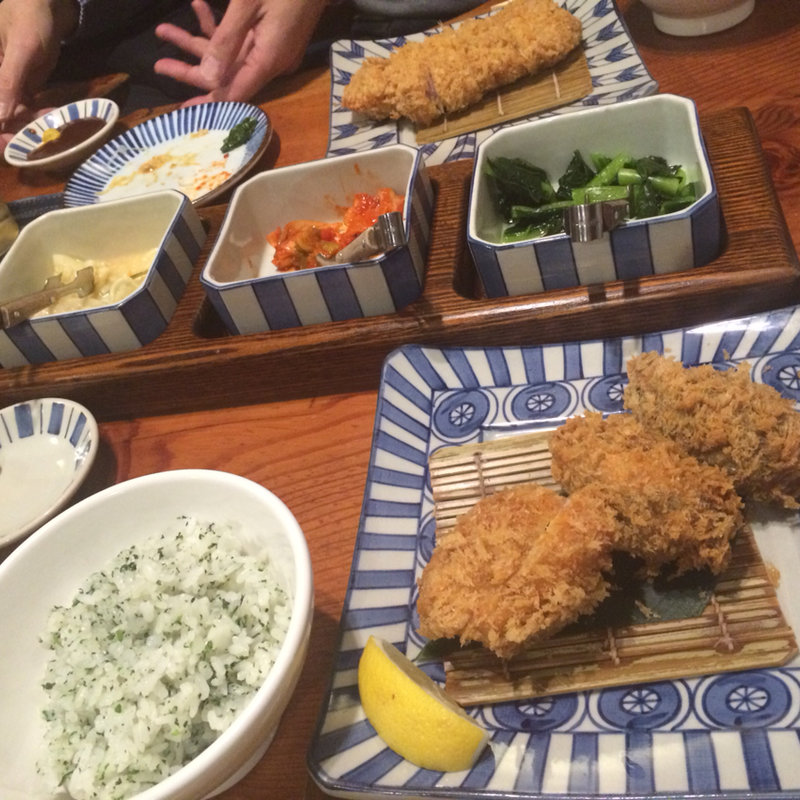 お昼の盛り合わせ定食 ひれかつと海老かつ(かつ吉 水道橋店)