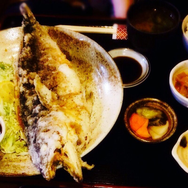 ハマチの唐揚げ定食(The　dining　YOSA八右衛門 （ハチエモン）)