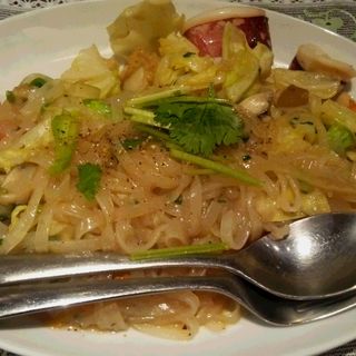 ブン・ティットサオ(サンフラワー)