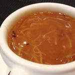 フォアグラの茶碗蒸し タラバ蟹のフカヒレスープのせ