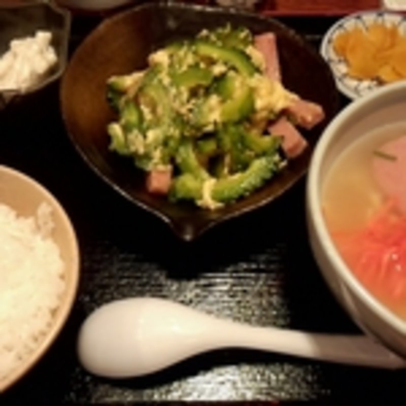 ゴーヤチャンプル定食(ナンクルナイサ きばいやんせー COREDO日本橋店)