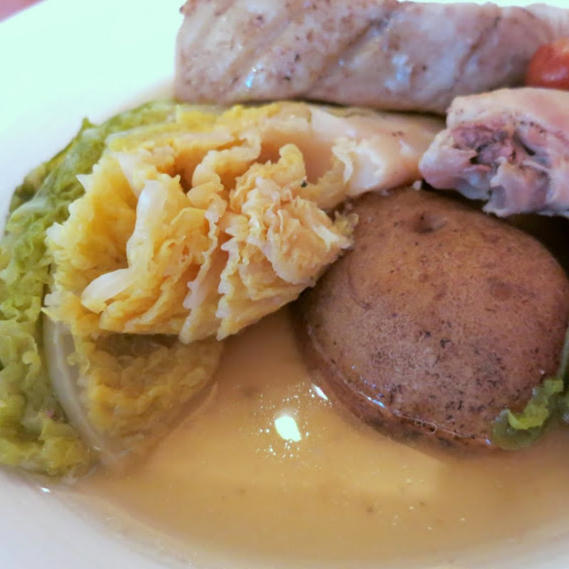 ポテっと塩漬け豚肉の煮込み(Sakura)