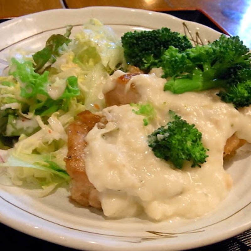 若鶏のクリームチーズソース(ねこのしっぽ )