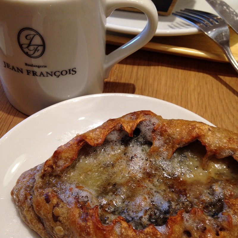 ルヴァンオゴルゴン(VIETNAMESE CYCLO Echika表参道)