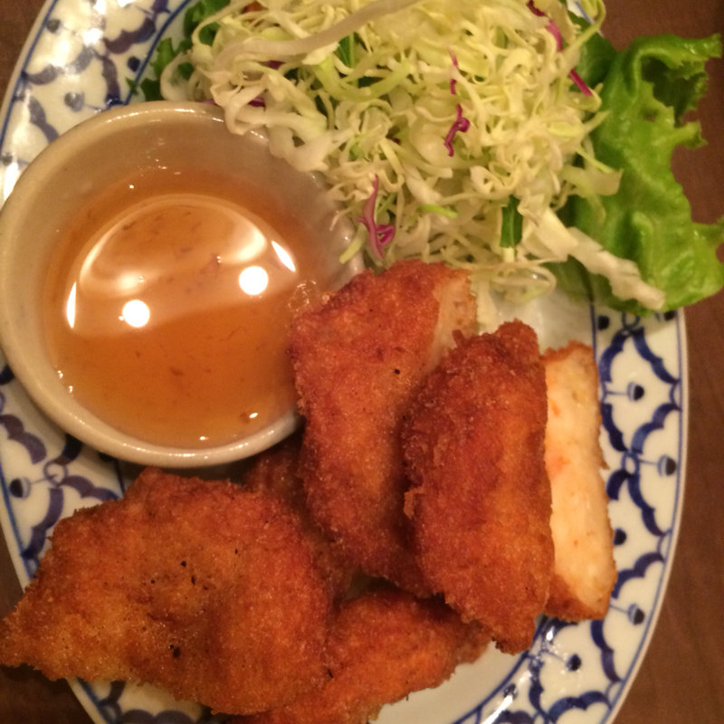 ふわふわエビのすり身揚げ(シーロム ソイ 9 （シーロムソイ ガオ 【旧店名 Bangkok Dining Silom Soi 9】）)