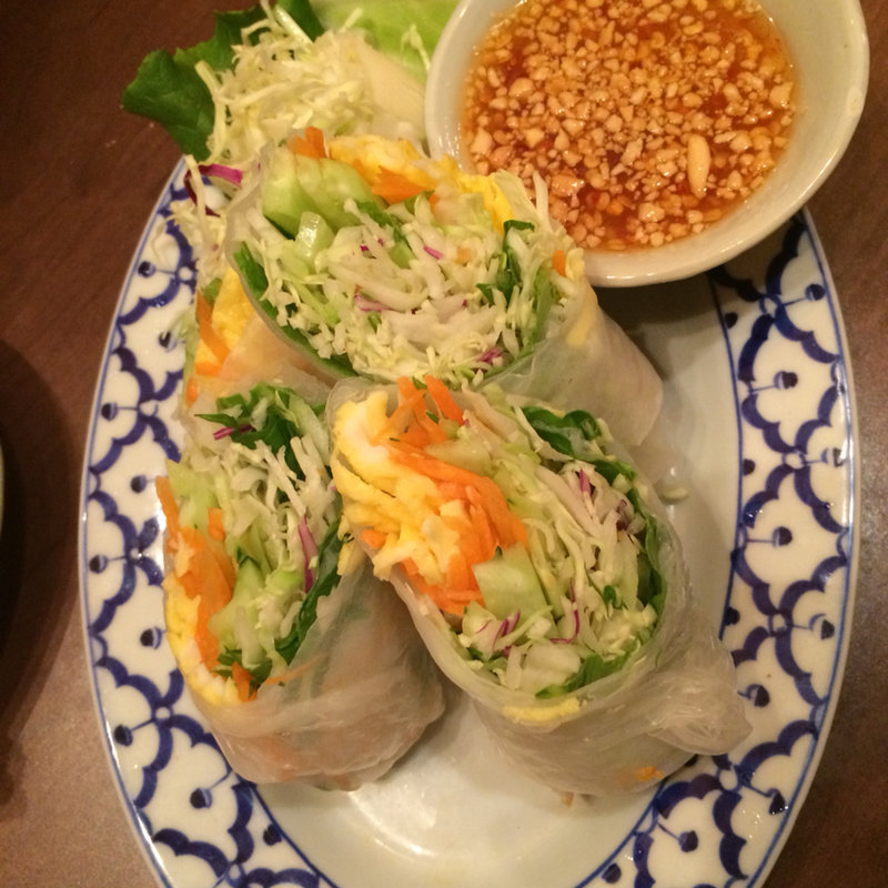 エビと野菜の生春巻き（1本）(シーロム ソイ 9 （シーロムソイ ガオ 【旧店名 Bangkok Dining Silom Soi 9】）)